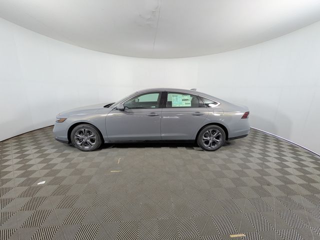 2026 Honda Accord Hybrid EX-L - Photo 17