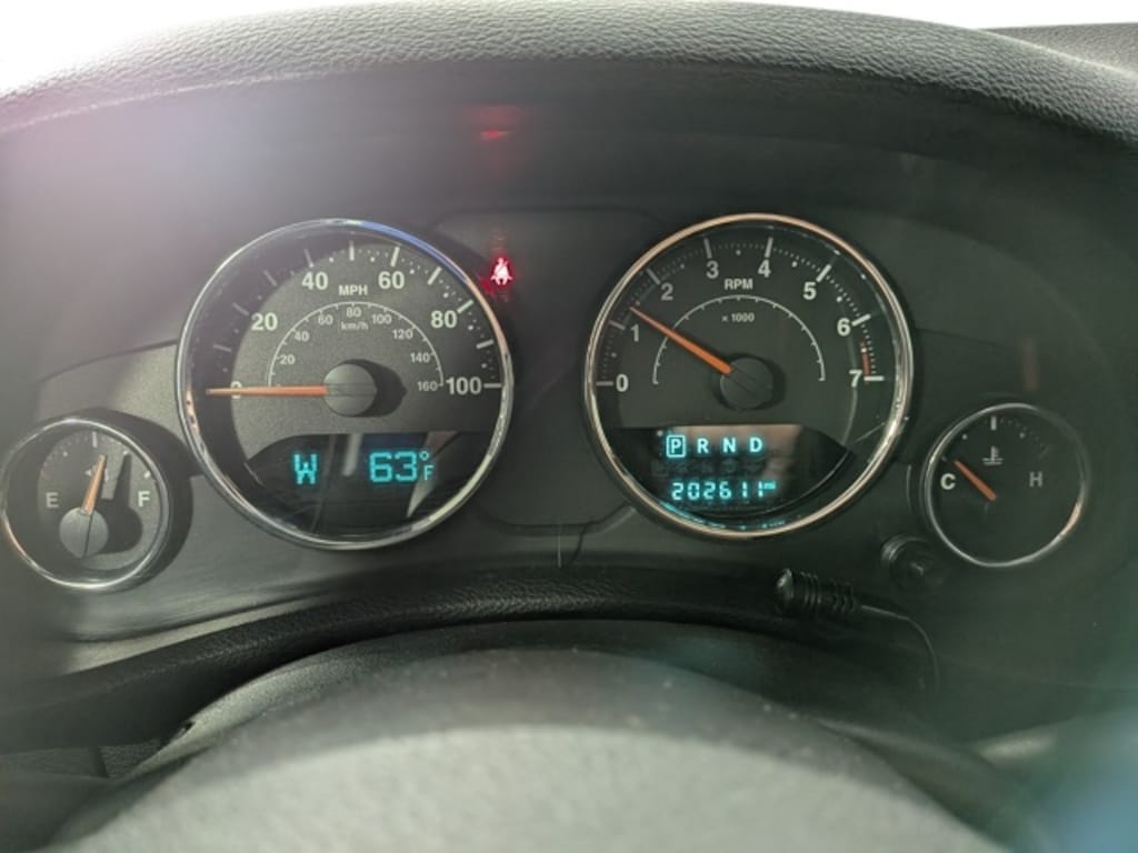 Used 2015 Jeep Wrangler Unlimited Sport 4x4 SUV