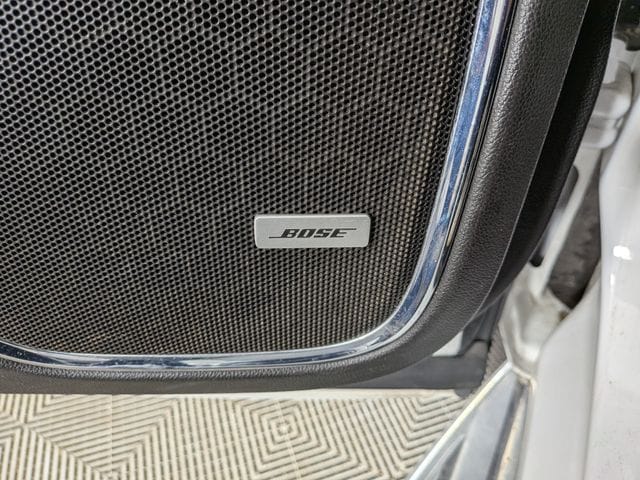 2019 GMC Yukon XL SLE - Photo 9