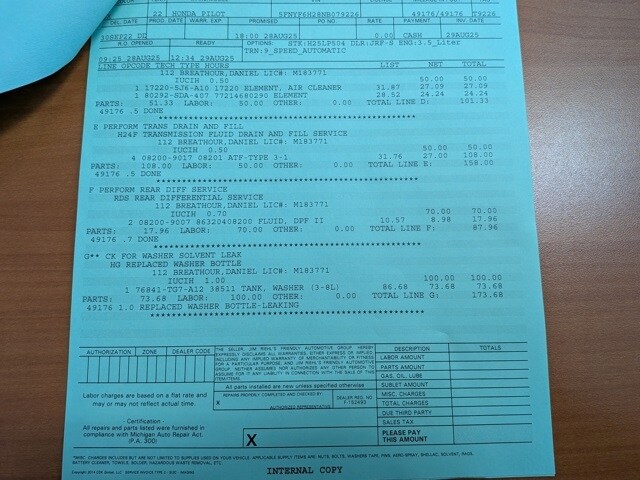 2022 Honda Pilot Special Edition photo 3