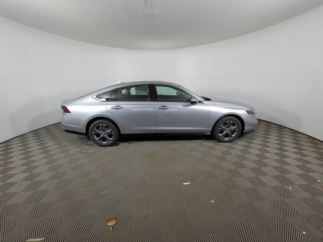 2025 Honda Accord Hybrid EX-L photo 2