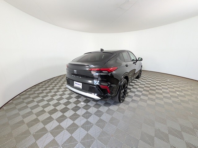 2024 Buick Envista ST photo 3