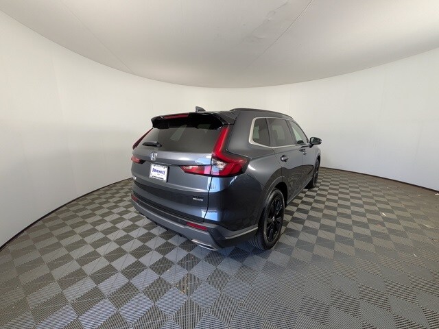 2024 Honda CR-V Hybrid Sport Touring photo 3