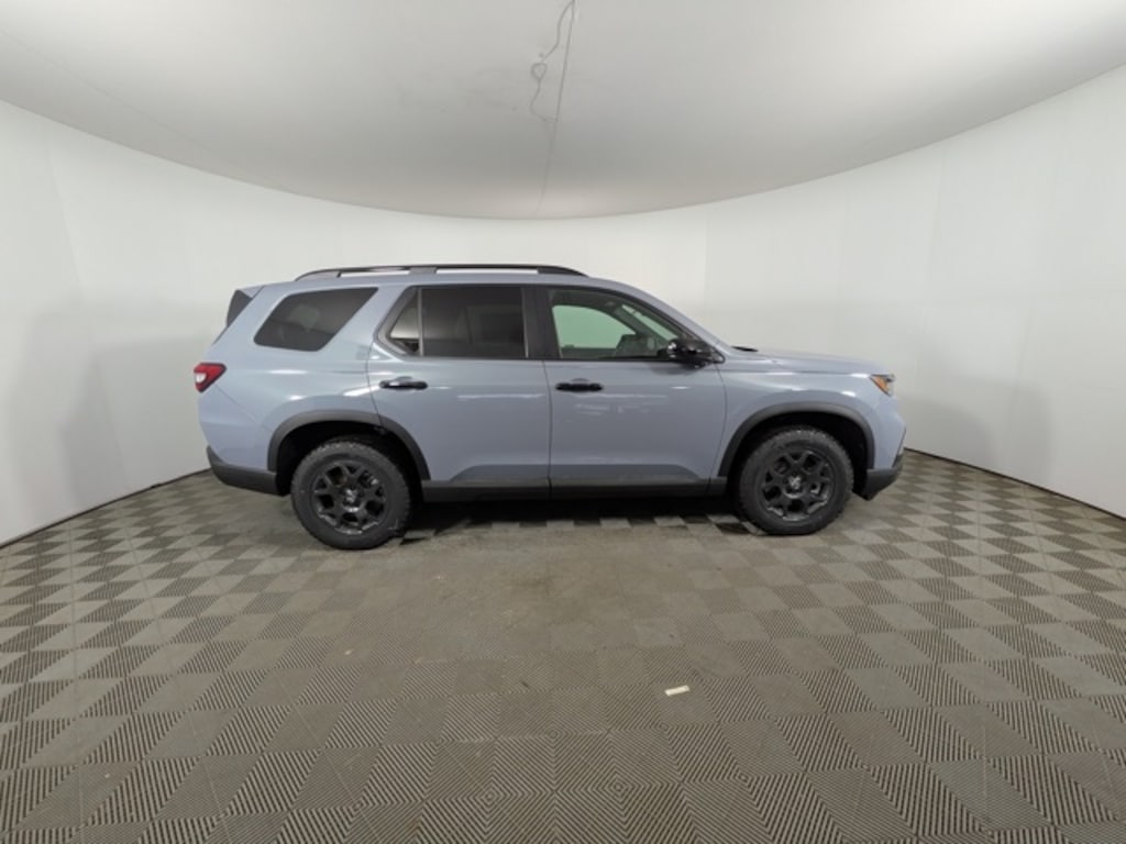 New 2025 Honda Pilot TrailSport SUV