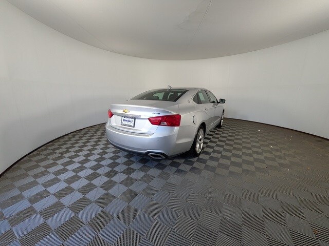 2020 Chevrolet Impala Premier photo 2