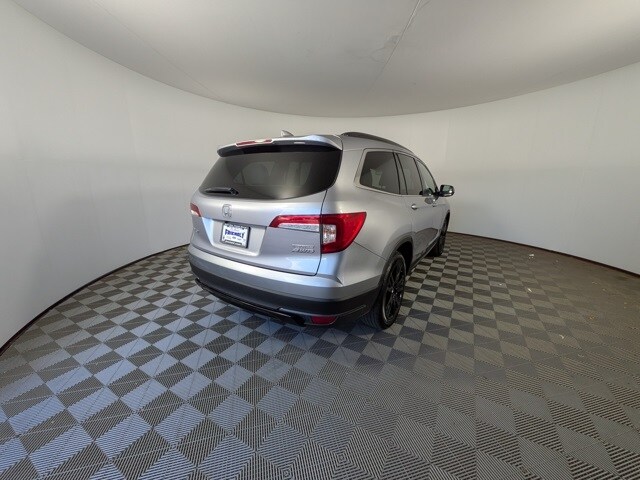 2022 Honda Pilot Special Edition photo 2