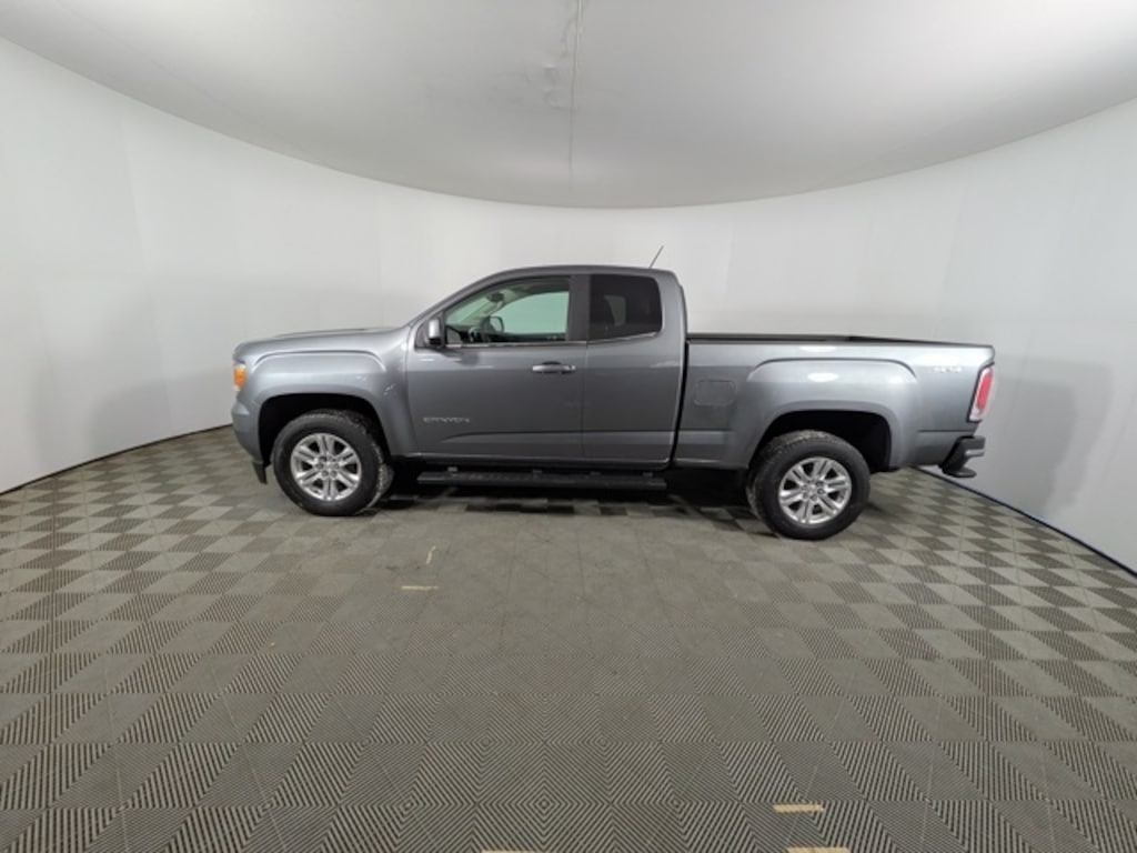 Used 2020 GMC Canyon SLE Truck Extended Cab