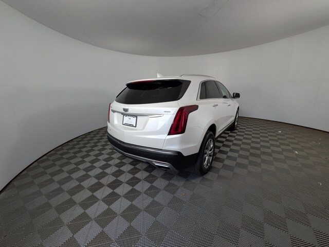 2023 Cadillac XT5 Premium Luxury photo 2