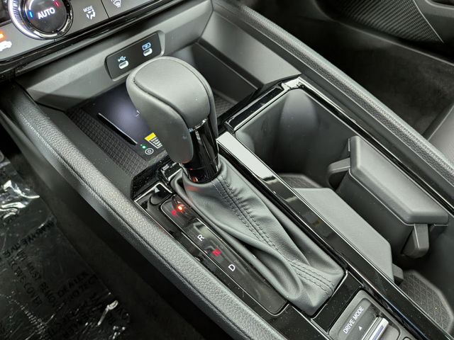 2026 Honda Accord Hybrid EX-L - Photo 19
