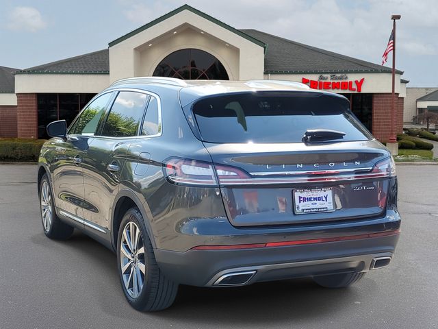 2019 Lincoln Nautilus Select photo 2