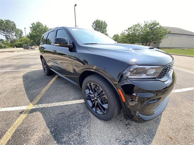 2025 Dodge Durango R/T Plus photo 2