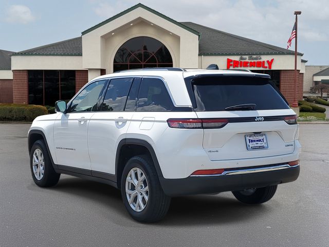2023 Jeep Grand Cherokee Limited photo 3
