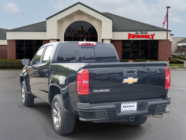 2016 Chevrolet Colorado Z71 photo 3