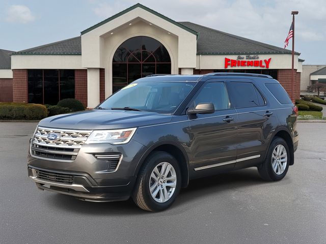 2018 Ford Explorer XLT photo 3