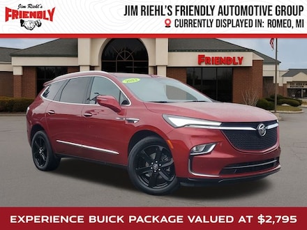 2023 Buick Enclave Essence SUV