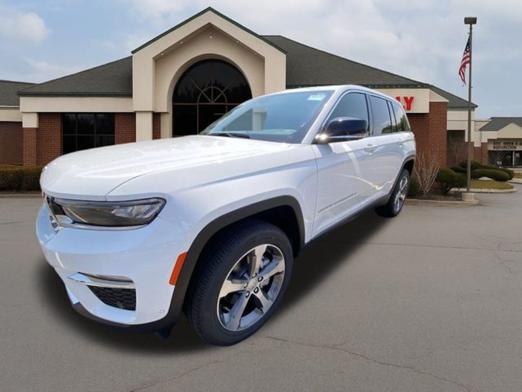 New 2025 Jeep Grand Cherokee Limited Sport Utility