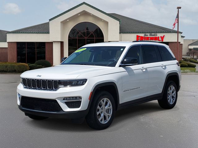 2023 Jeep Grand Cherokee Limited photo 2
