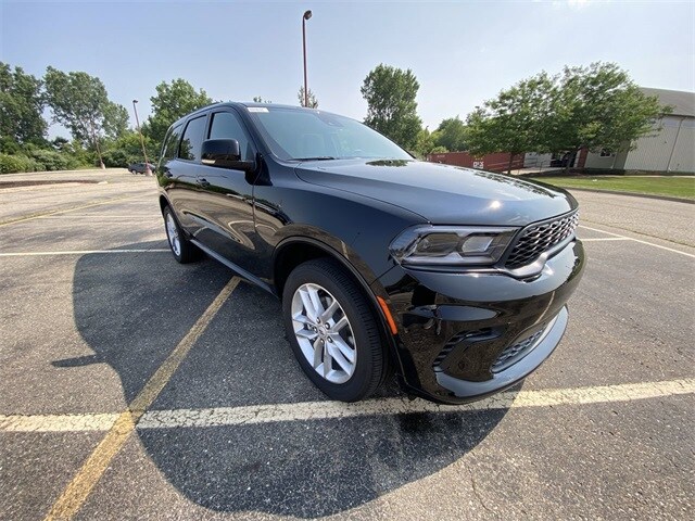 2025 Dodge Durango GT Plus photo 2