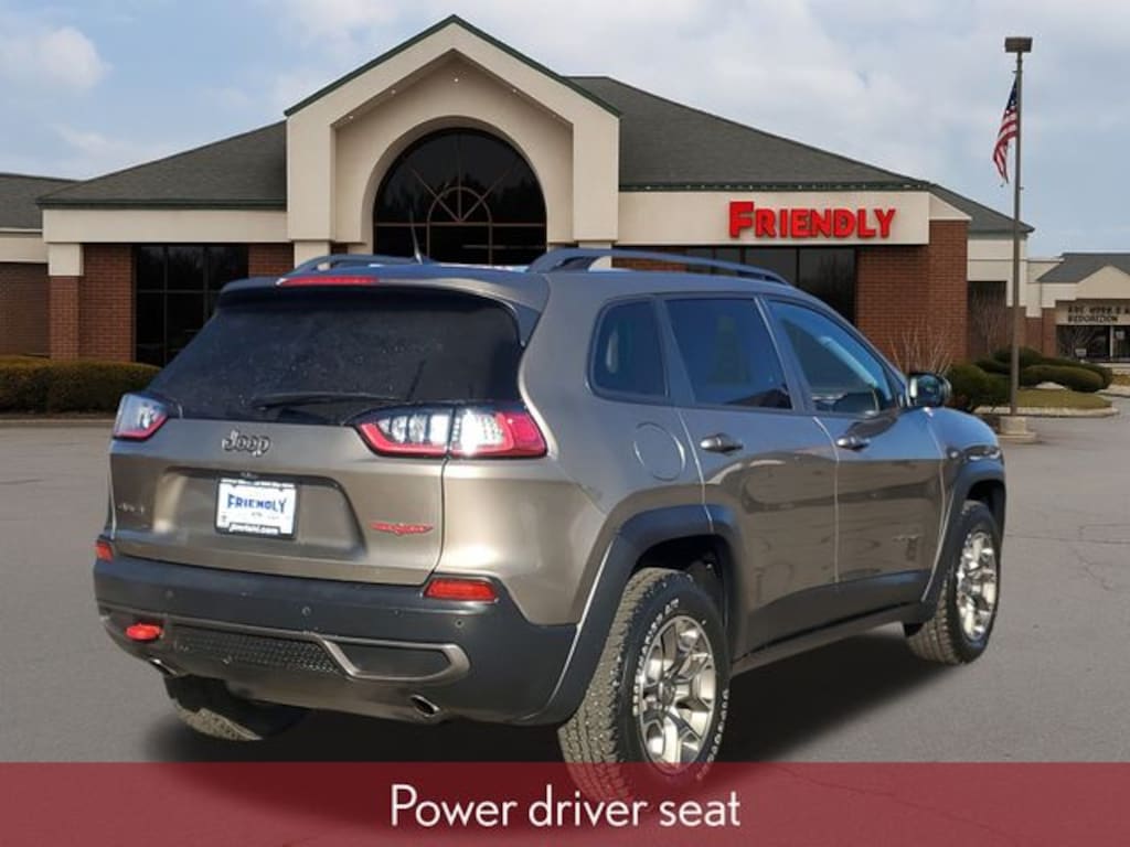 Used 2020 Jeep Cherokee Trailhawk SUV