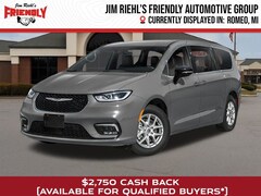 2026 Chrysler Pacifica Select Passenger Van