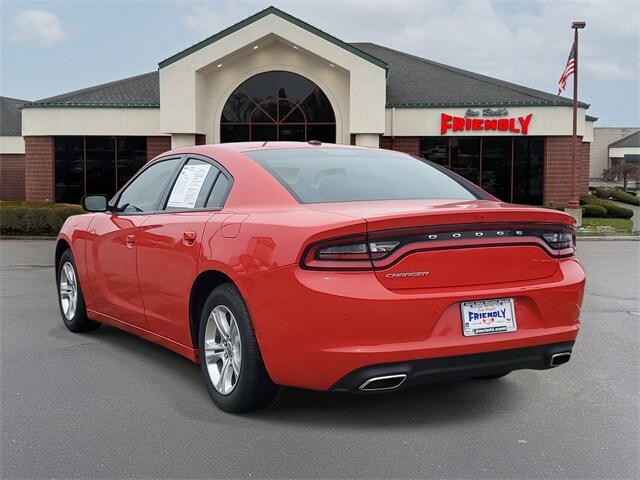 2022 Dodge Charger SXT photo 3