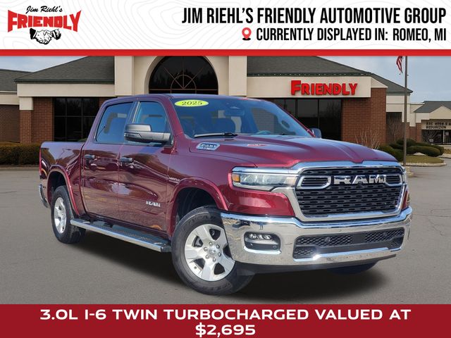 2025 RAM 1500 Big Horn/Lone Star 4x4 Crew Cab 5'7's photo