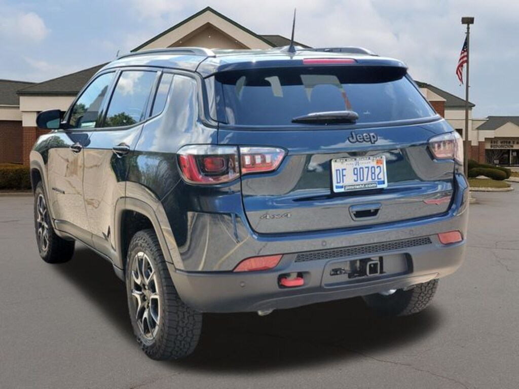 New 2026 Jeep Compass Trailhawk Sport Utility