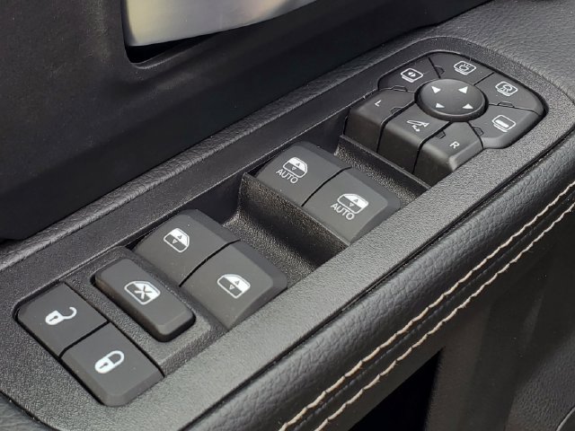 2026 RAM 2500 Big Horn - Photo 8