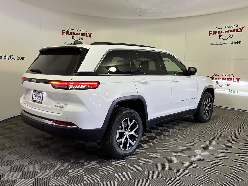 2025 Jeep Grand Cherokee Limited photo 2