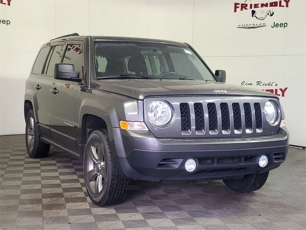 Used 2015 Jeep Patriot Latitude with VIN 1C4NJPFA2FD164458 for sale in Warren, MI