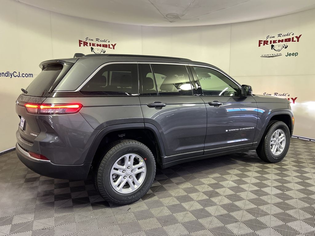 New 2025 Jeep Grand Cherokee Laredo Sport Utility