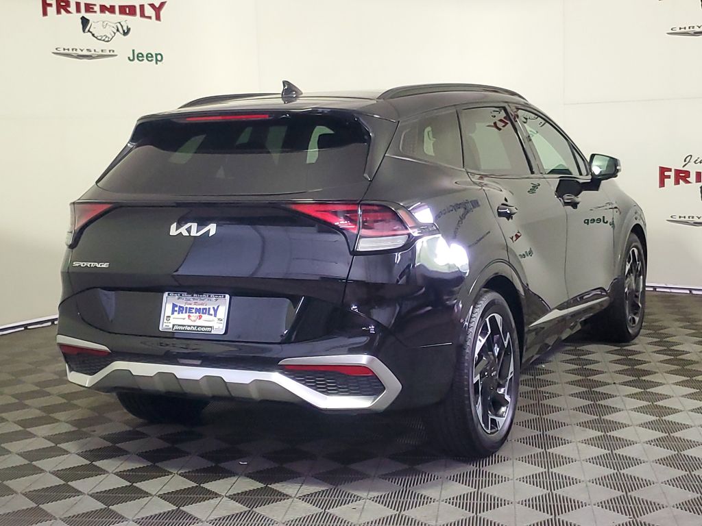 2025 Kia Sportage photo 3