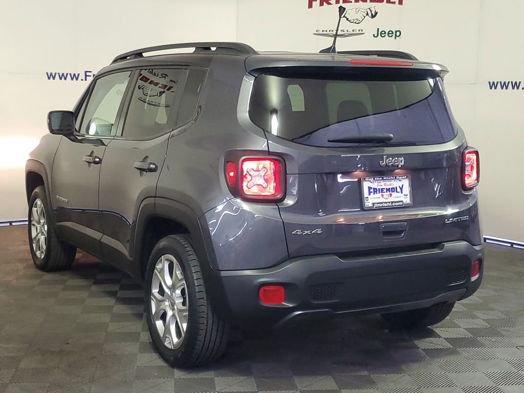 2023 Jeep Renegade Limited photo 3