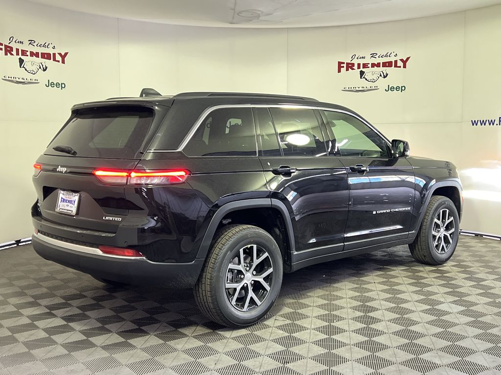 2025 Jeep Grand Cherokee Limited photo 2