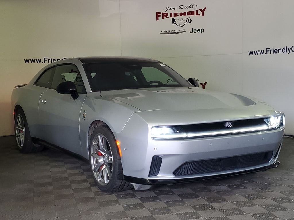 Used 2024 Dodge Charger Daytona Scat Pack with VIN 2C3CDBDK0RR207231 for sale in Warren, MI