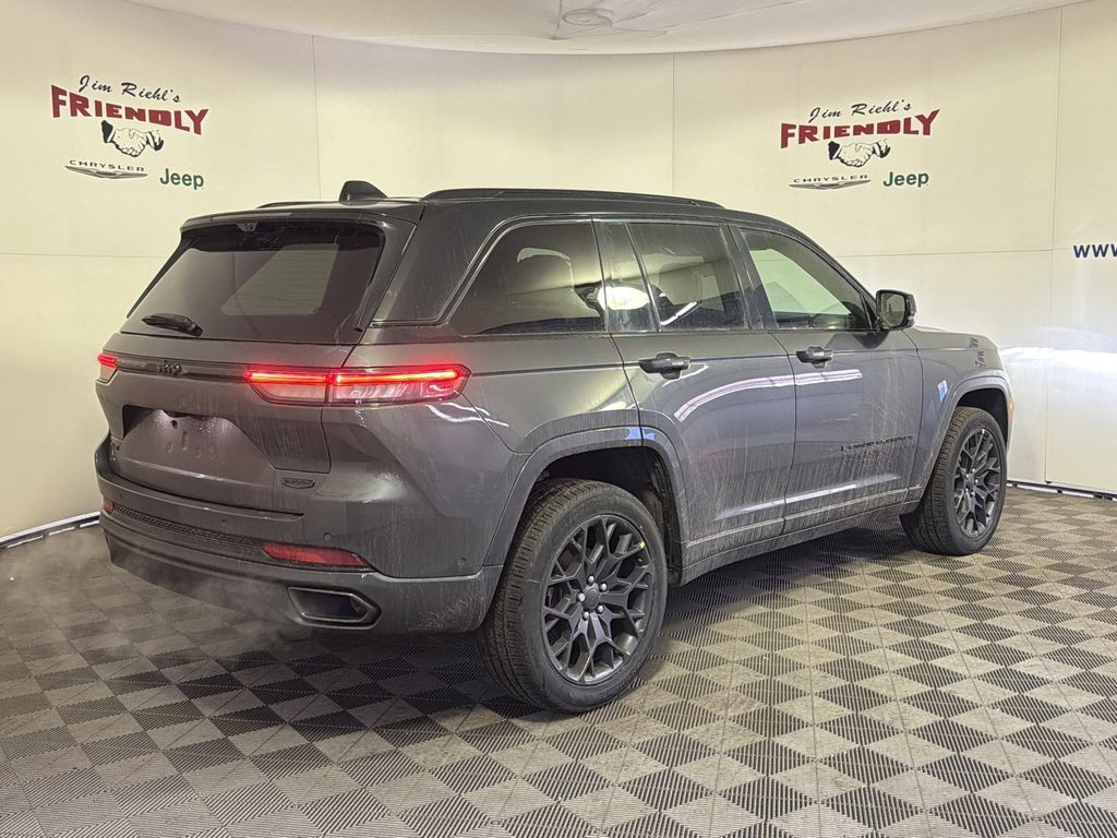 New 2025 Jeep Grand Cherokee Summit Sport Utility