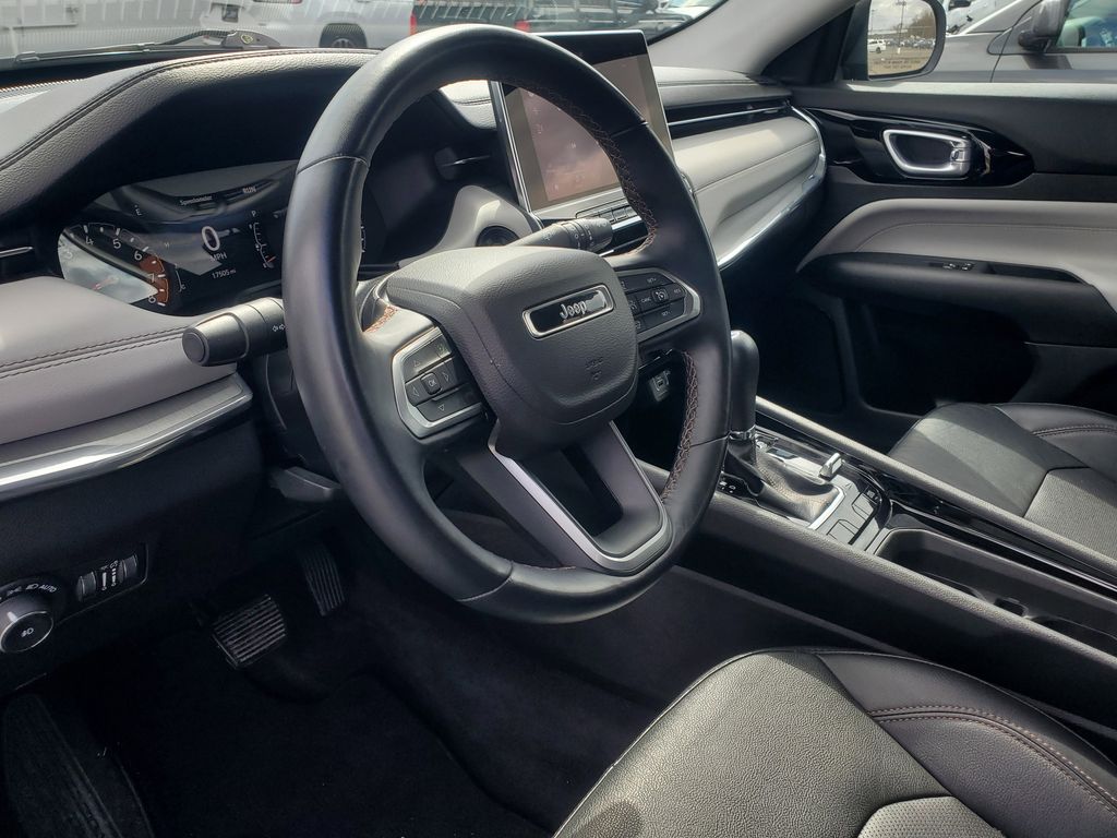 2022 Jeep Compass Limited - Photo 14