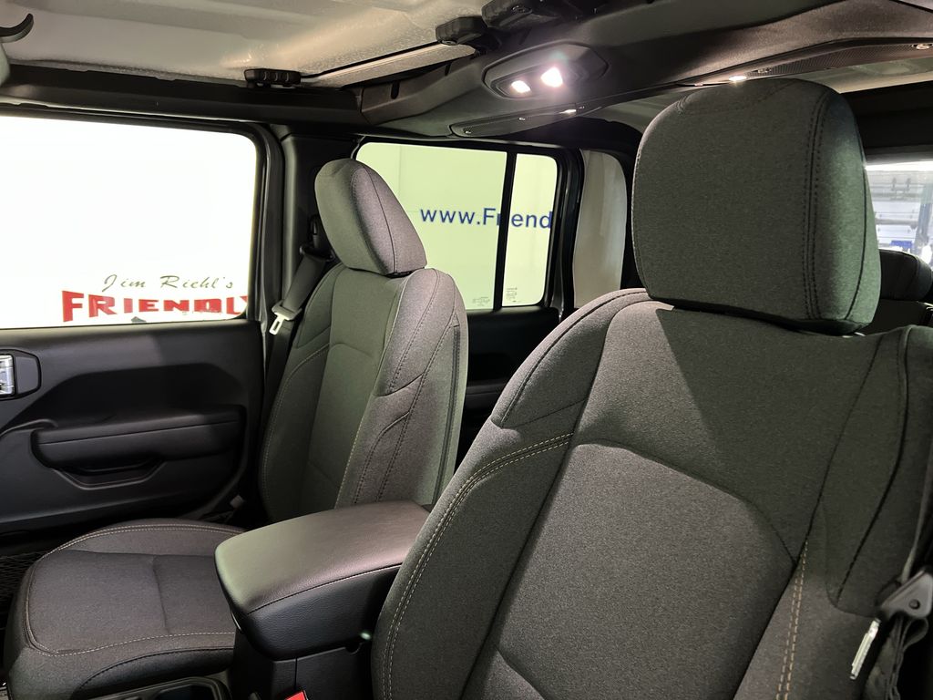 2026 Jeep Gladiator Sport S - Photo 6
