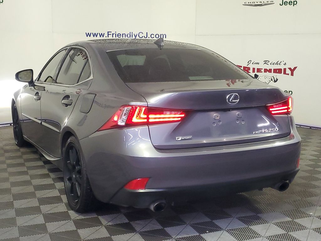 2015 Lexus IS 250 photo 4