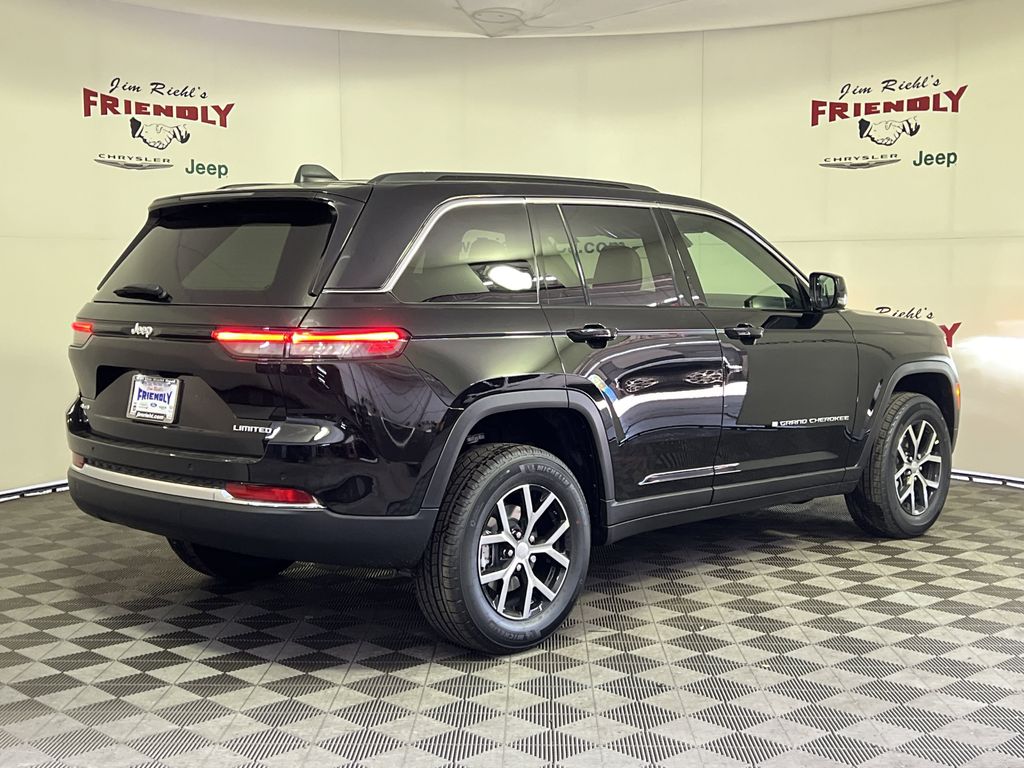 2025 Jeep Grand Cherokee Limited photo 3