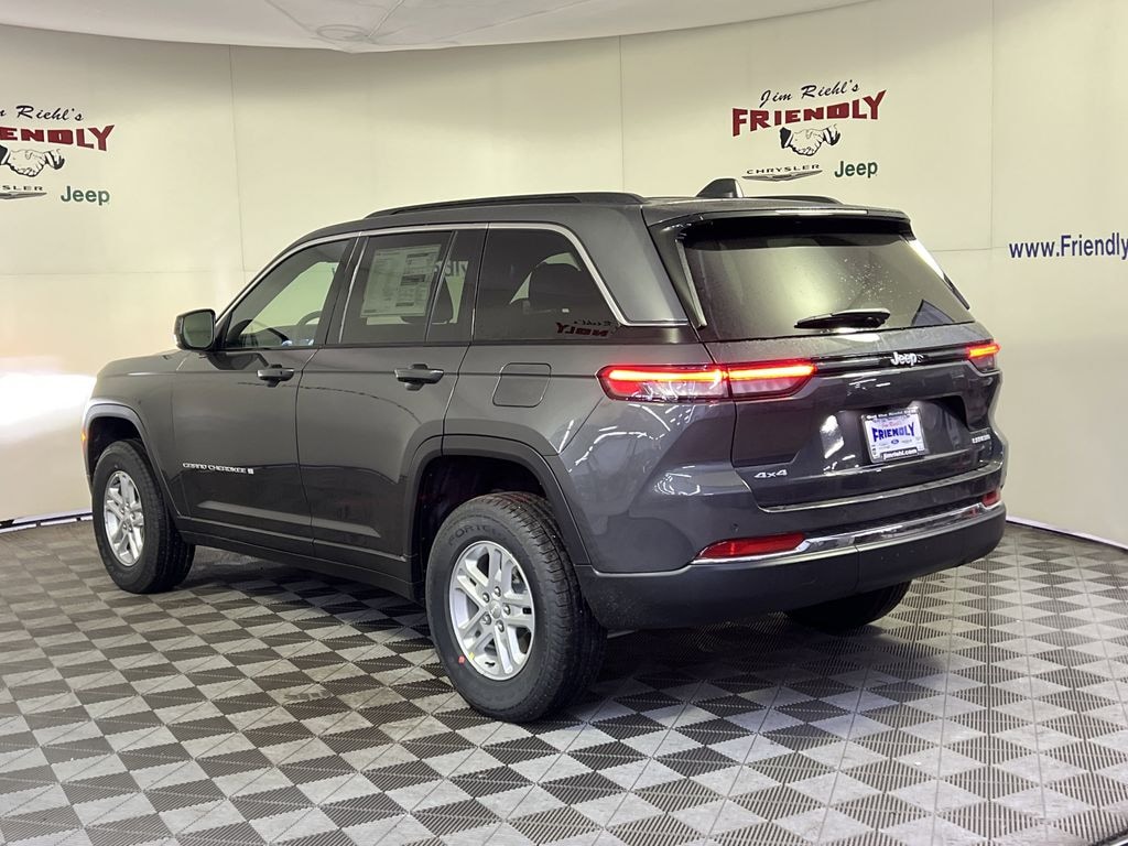New 2025 Jeep Grand Cherokee Laredo Sport Utility