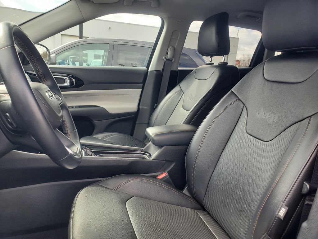 2022 Jeep Compass Limited - Photo 9