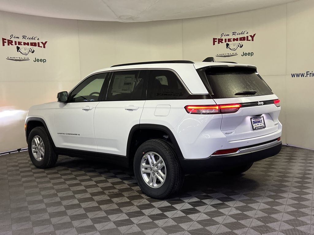 New 2025 Jeep Grand Cherokee Laredo Sport Utility