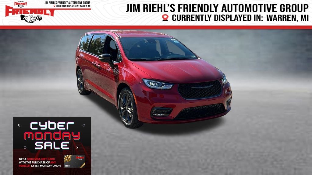 2026 Chrysler Pacifica Select's photo