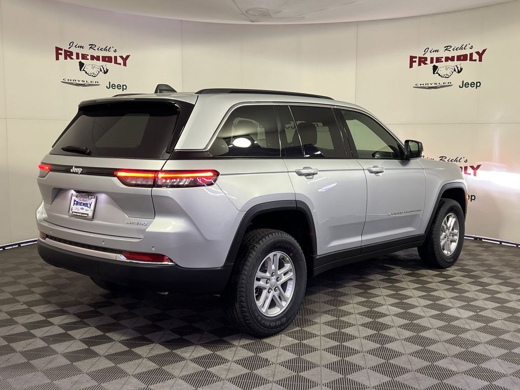 New 2025 Jeep Grand Cherokee Laredo Sport Utility