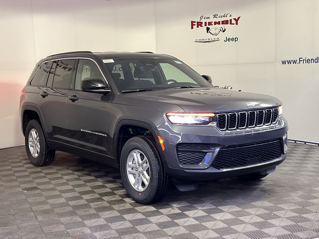 New 2025 Jeep Grand Cherokee Laredo Sport Utility