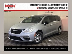 2026 Chrysler Pacifica Select Passenger Van