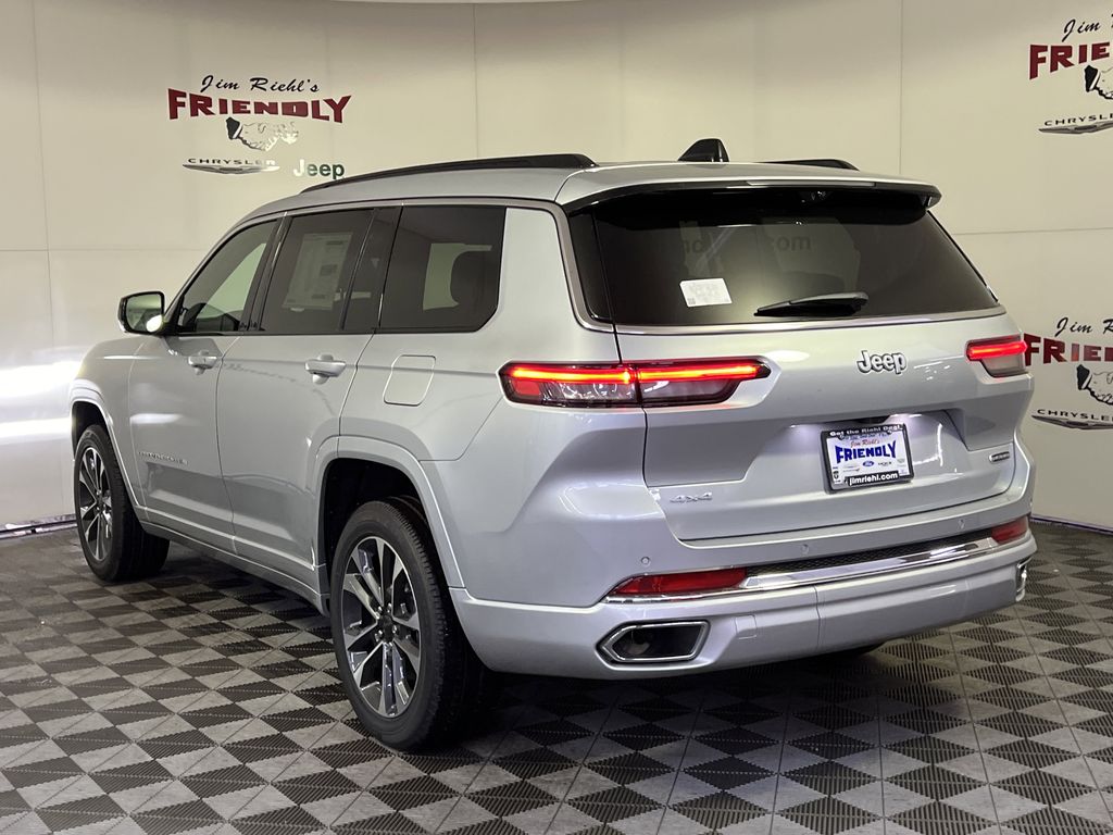 2025 Jeep Grand Cherokee Overland photo 4