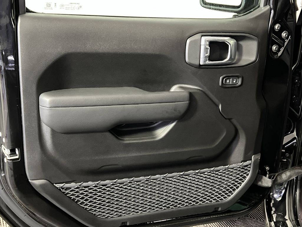 2026 Jeep Wrangler 4-Door Sport - Photo 8