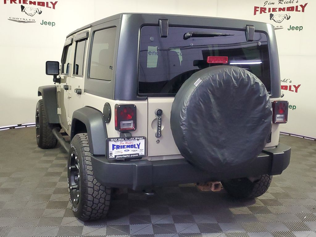2018 Jeep Wrangler Unlimited Sport photo 4